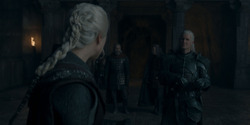 HouseOfTheDragon_3x02-QueensLanding_03302