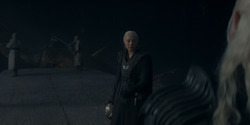 HouseOfTheDragon_3x02-QueensLanding_03309