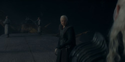 HouseOfTheDragon_3x02-QueensLanding_03310