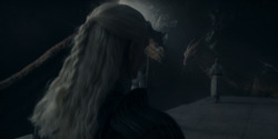 HouseOfTheDragon_3x02-QueensLanding_03317