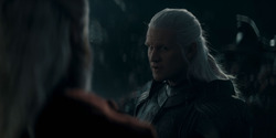 HouseOfTheDragon_3x02-QueensLanding_03371