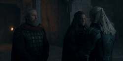 HouseOfTheDragon_3x02-QueensLanding_03385