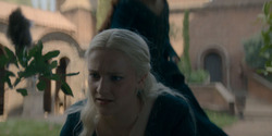 HouseOfTheDragon_3x02-QueensLanding_03455