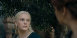 HouseOfTheDragon_3x02-QueensLanding_03459