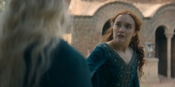 HouseOfTheDragon_3x02-QueensLanding_03475