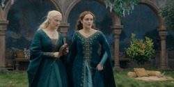 HouseOfTheDragon_3x02-QueensLanding_03487