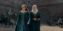 HouseOfTheDragon_3x02-QueensLanding_03523