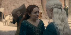 HouseOfTheDragon_3x02-QueensLanding_03537