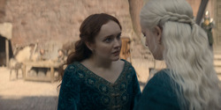 HouseOfTheDragon_3x02-QueensLanding_03546