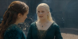 HouseOfTheDragon_3x02-QueensLanding_03565