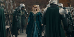 HouseOfTheDragon_3x02-QueensLanding_03586
