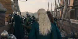 HouseOfTheDragon_3x02-QueensLanding_03591