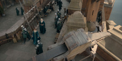 HouseOfTheDragon_3x02-QueensLanding_03603