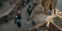 HouseOfTheDragon_3x02-QueensLanding_03605