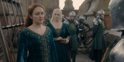 HouseOfTheDragon_3x02-QueensLanding_03608
