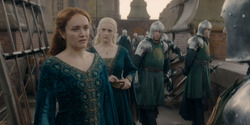 HouseOfTheDragon_3x02-QueensLanding_03609