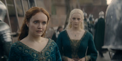 HouseOfTheDragon_3x02-QueensLanding_03626