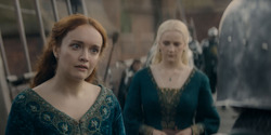 HouseOfTheDragon_3x02-QueensLanding_03630