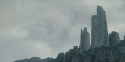 HouseOfTheDragon_3x02-QueensLanding_03767