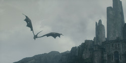 HouseOfTheDragon_3x02-QueensLanding_03774