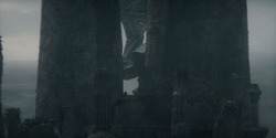HouseOfTheDragon_3x02-QueensLanding_03797