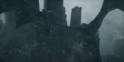 HouseOfTheDragon_3x02-QueensLanding_03810