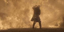 HouseOfTheDragon_3x02-QueensLanding_03862