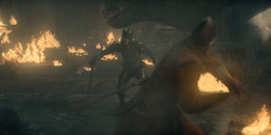 HouseOfTheDragon_3x02-QueensLanding_03888