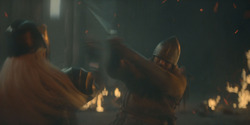 HouseOfTheDragon_3x02-QueensLanding_03889