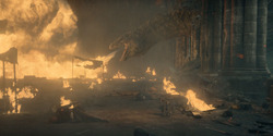 HouseOfTheDragon_3x02-QueensLanding_03920