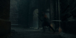 HouseOfTheDragon_3x02-QueensLanding_03926
