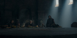 HouseOfTheDragon_3x02-QueensLanding_03960
