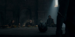 HouseOfTheDragon_3x02-QueensLanding_03982