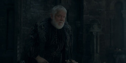 HouseOfTheDragon_3x02-QueensLanding_04006