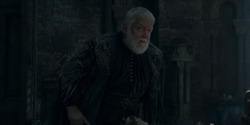 HouseOfTheDragon_3x02-QueensLanding_04007
