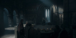 HouseOfTheDragon_3x02-QueensLanding_04009