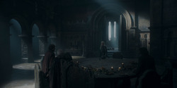 HouseOfTheDragon_3x02-QueensLanding_04011