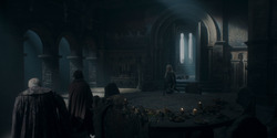 HouseOfTheDragon_3x02-QueensLanding_04016