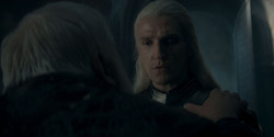 HouseOfTheDragon_3x02-QueensLanding_04048