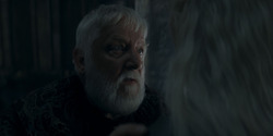 HouseOfTheDragon_3x02-QueensLanding_04056