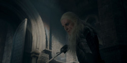 HouseOfTheDragon_3x02-QueensLanding_04102