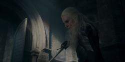 HouseOfTheDragon_3x02-QueensLanding_04105