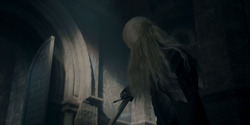 HouseOfTheDragon_3x02-QueensLanding_04106