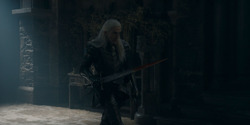 HouseOfTheDragon_3x02-QueensLanding_04117