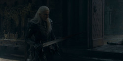 HouseOfTheDragon_3x02-QueensLanding_04121