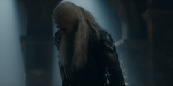 HouseOfTheDragon_3x02-QueensLanding_04136