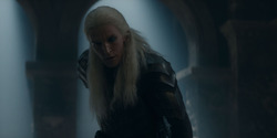 HouseOfTheDragon_3x02-QueensLanding_04138