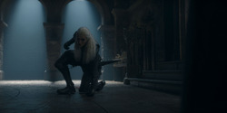 HouseOfTheDragon_3x02-QueensLanding_04155