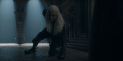 HouseOfTheDragon_3x02-QueensLanding_04168