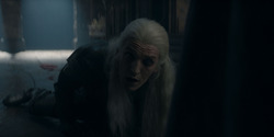 HouseOfTheDragon_3x02-QueensLanding_04185